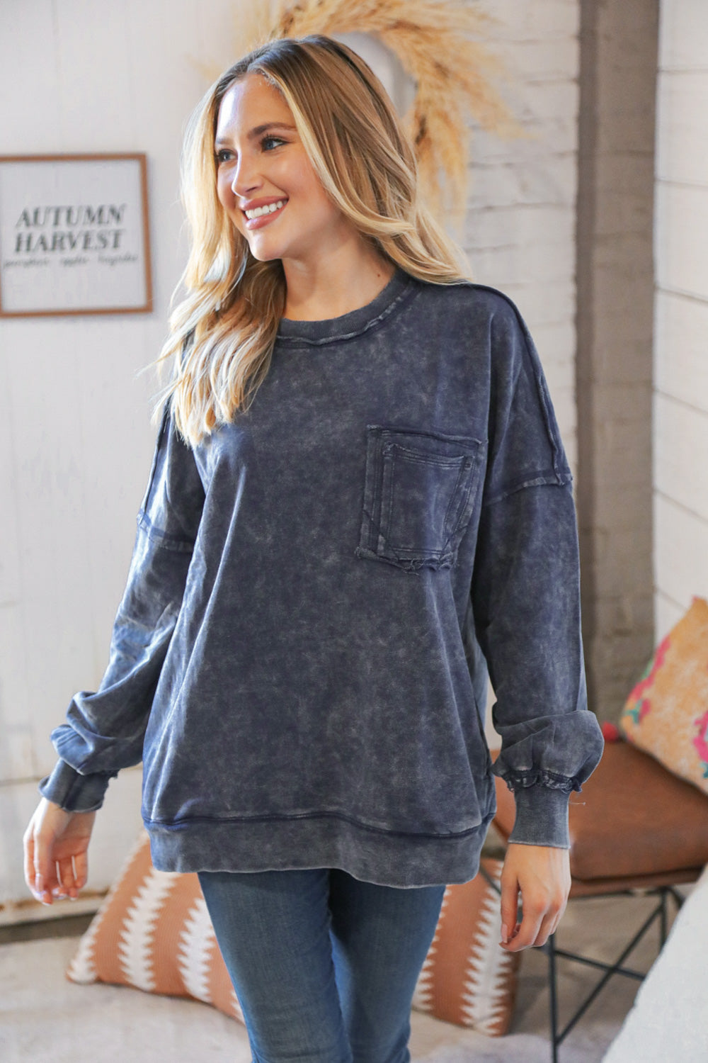 Blackberry Acid Wash Cotton Pullover with Side Pockets