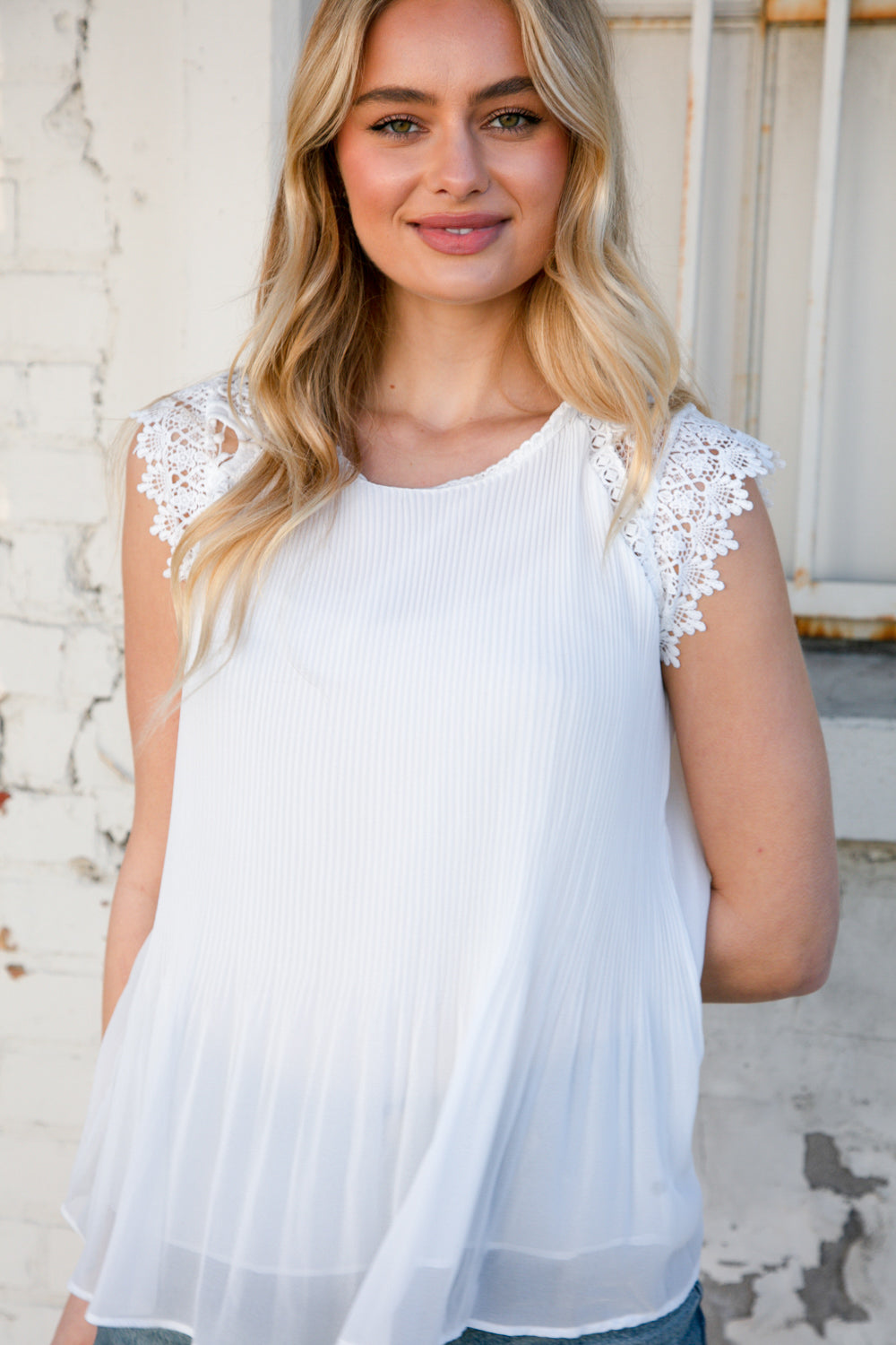 White Accordion Lace Short Sleeve Lined Top