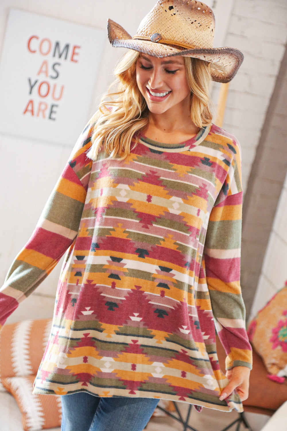 Multicolor Hacci Aztec Print Side Slit Pullover