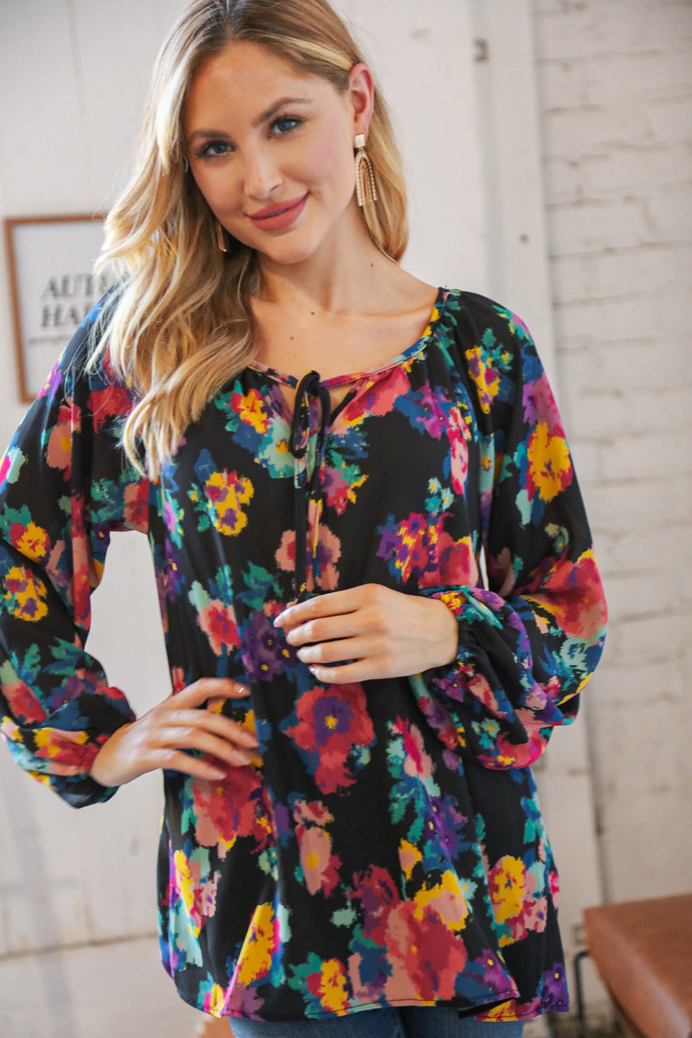 Black Multicolor Floral Keyhole Wool Dobby Top