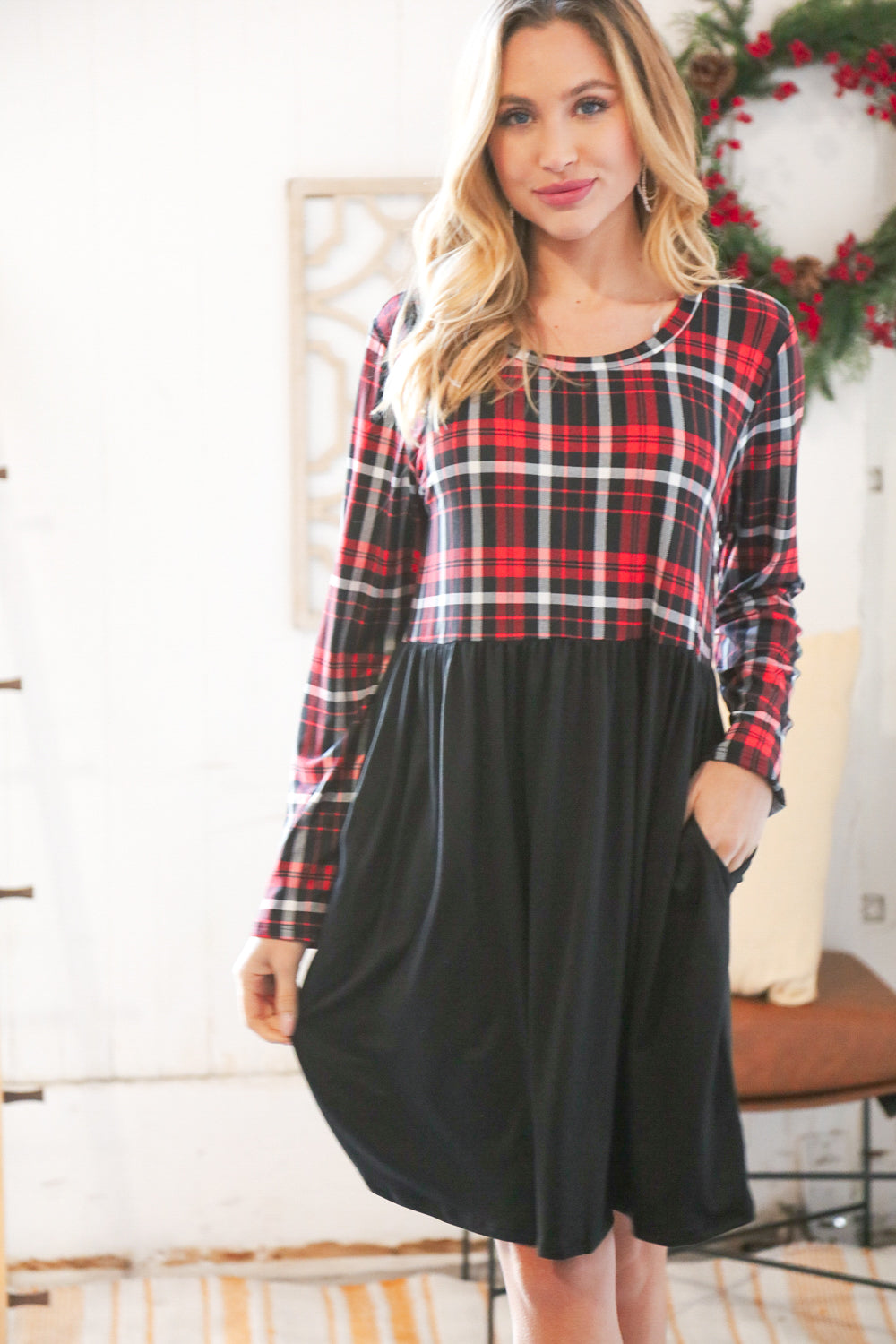 Christmas Plaid Hacci Babydoll Pocketed Swing Dress