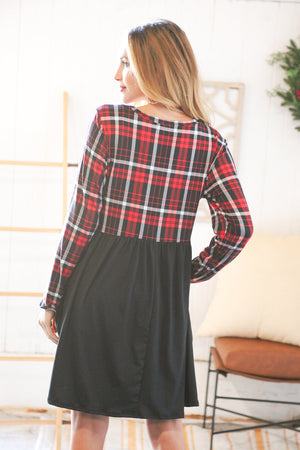 Christmas Plaid Hacci Babydoll Pocketed Swing Dress