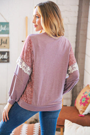 Mauve Ditzy Floral Bubble Sleeve Lace Trim PUllover