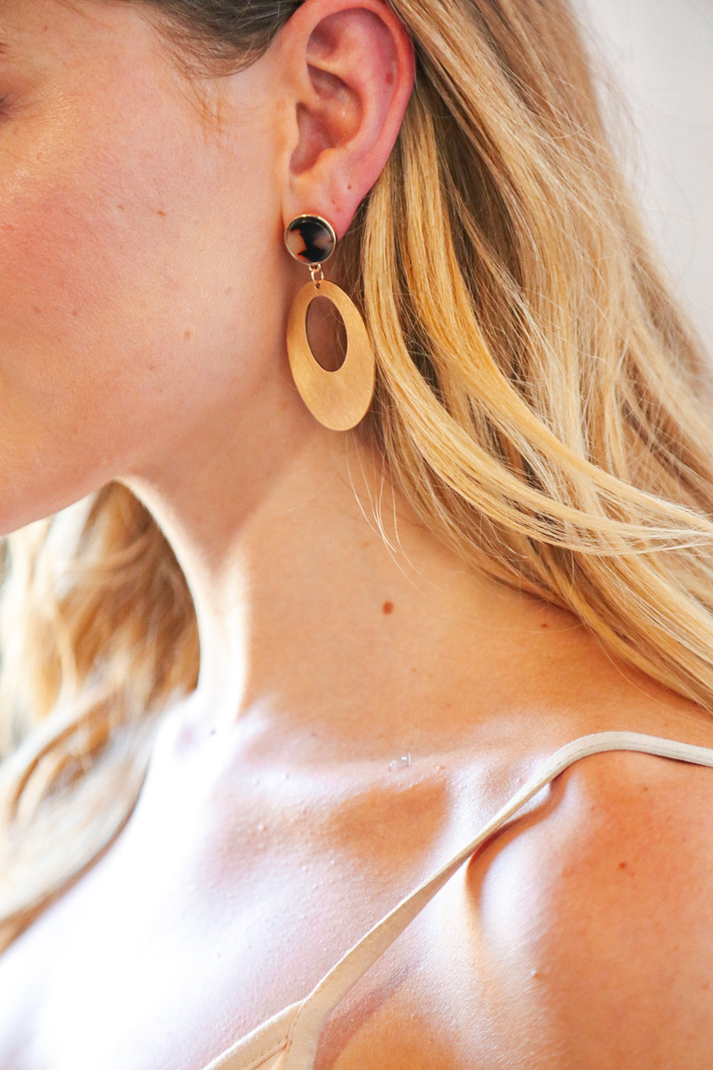 Gold Tortoise Oval Drop Earrings