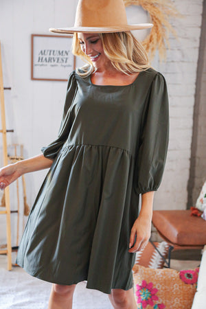 Moss Square Neck Three-Quarter Sleeve Woven Dress