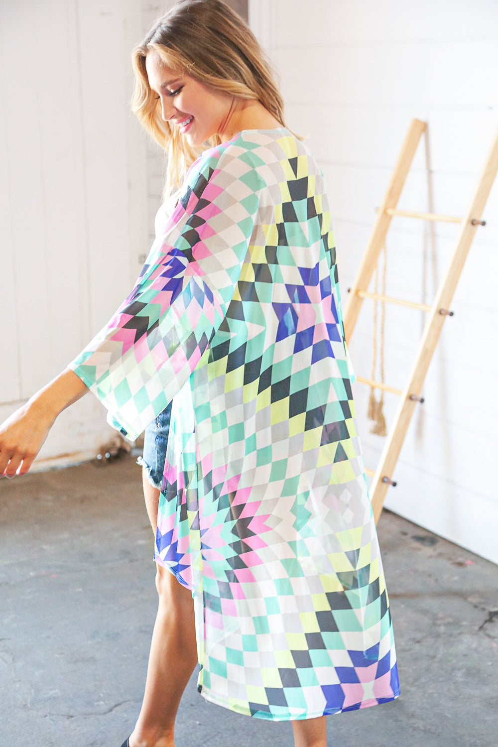 Multicolor Diamond Print Hi-Lo Mesh Kimono