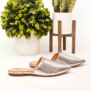 Shu Shop Agentta Mules in Silver