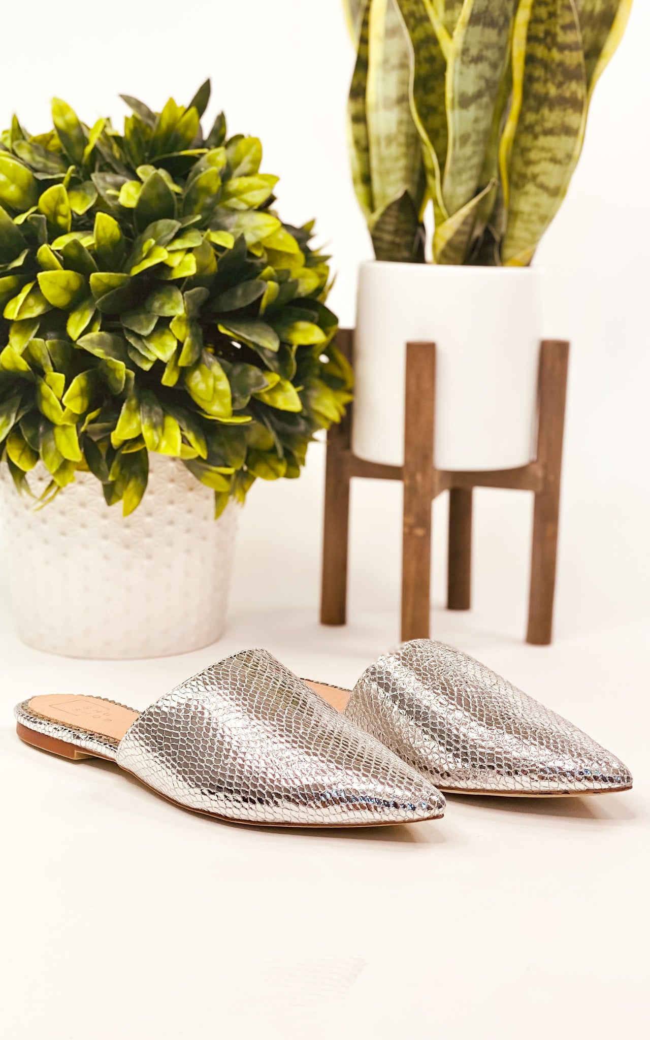 Shu Shop Agentta Mules in Silver