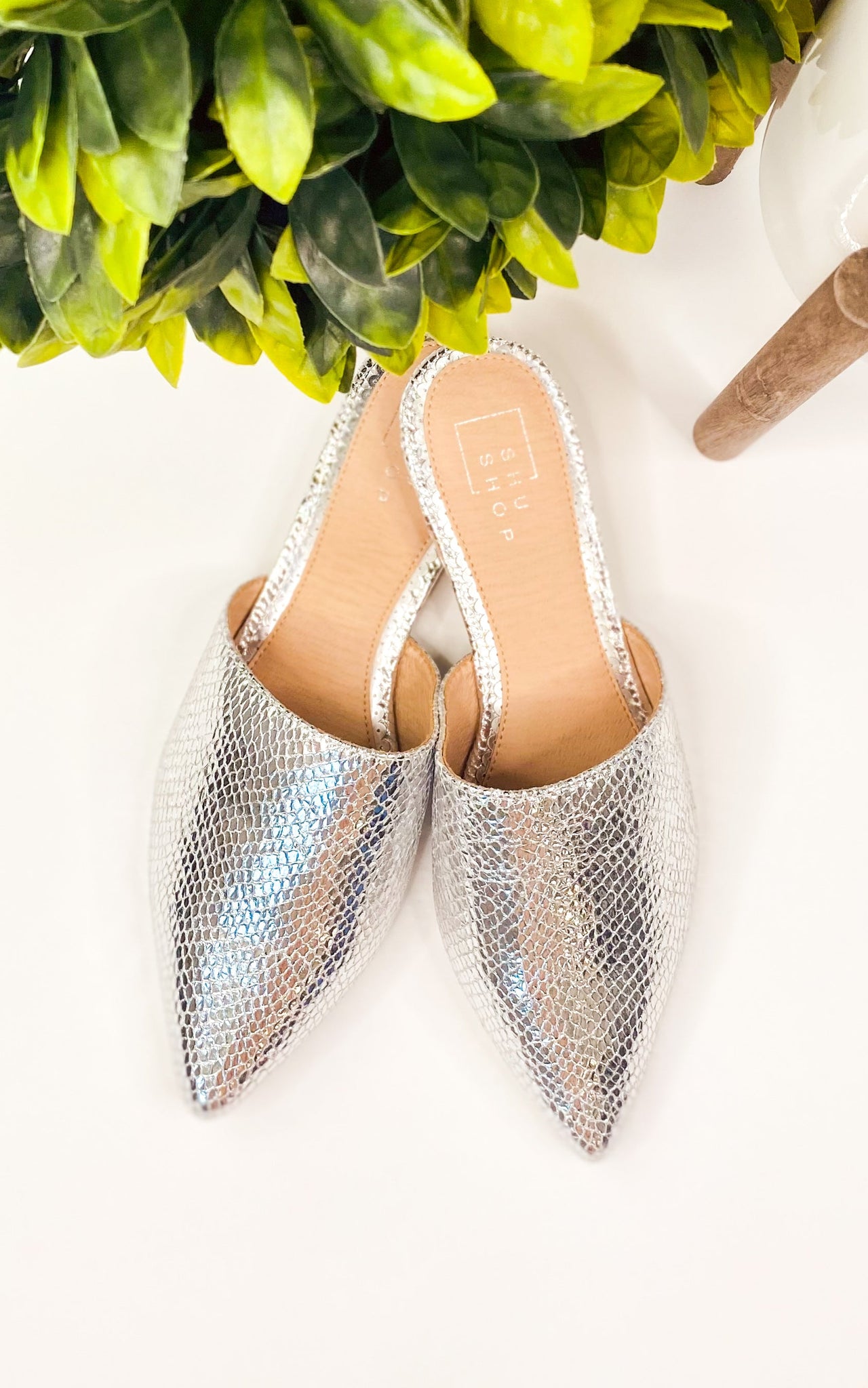 Shu Shop Agentta Mules in Silver