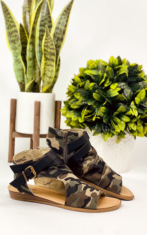 Not Rated Avril Sandal in Camo