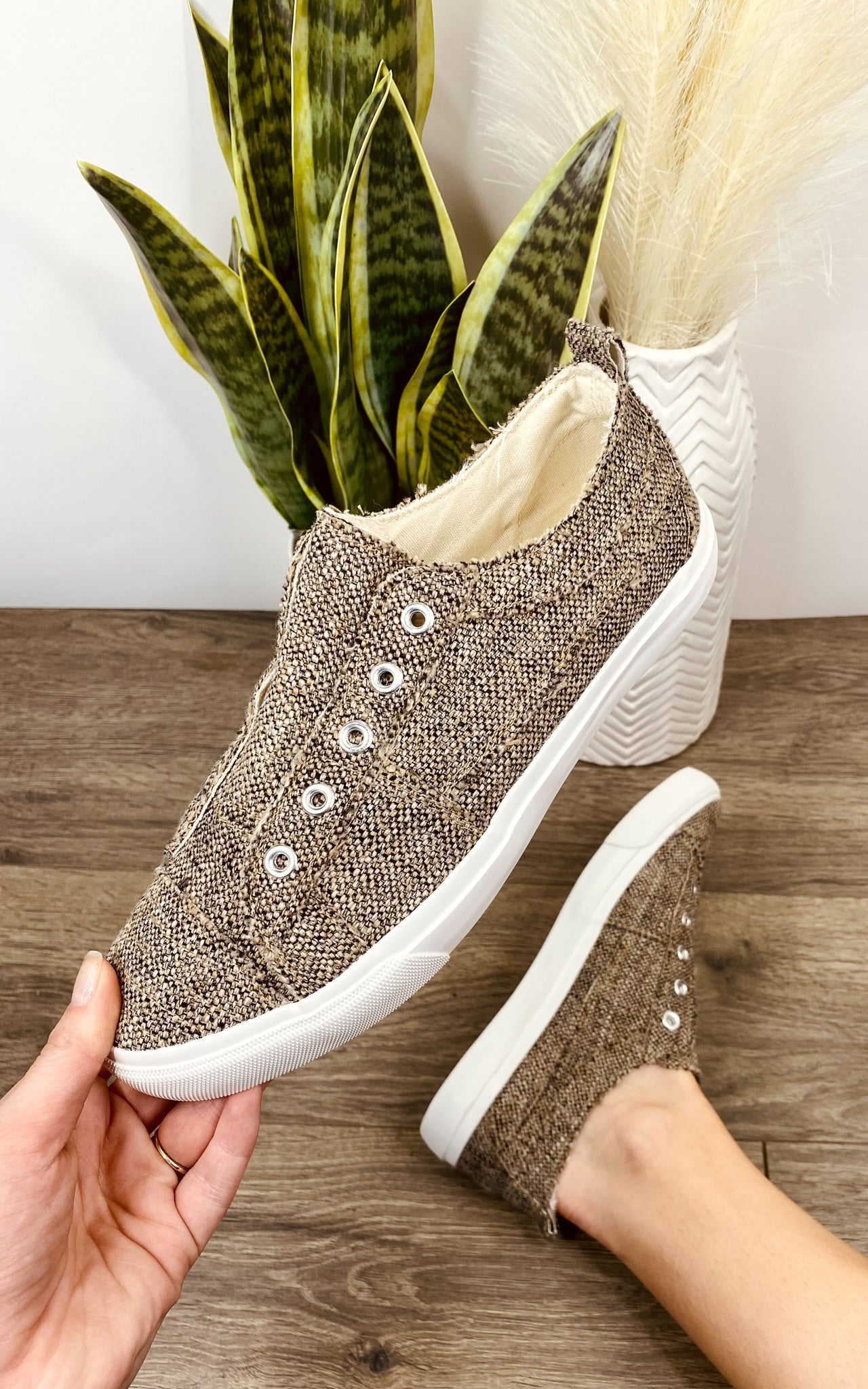 Corkys Babalu Sneaker in Brown Tweed