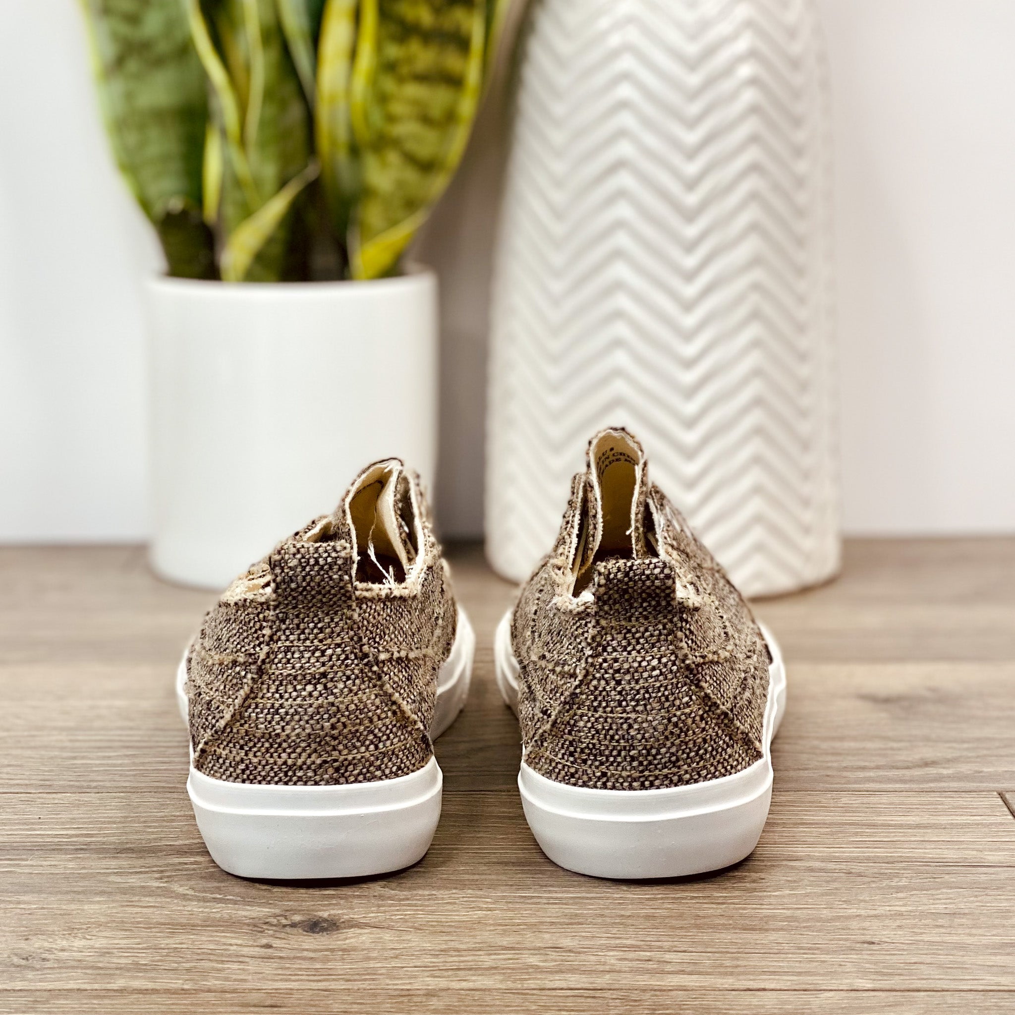 Corkys Babalu Sneaker in Brown Tweed