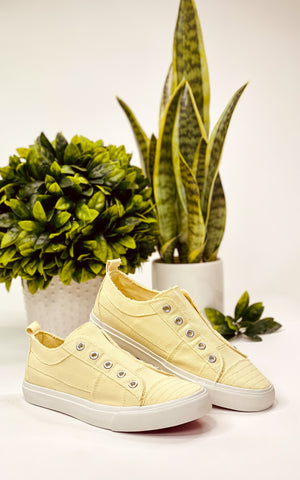 Corkys Babalu Sneaker in Butter