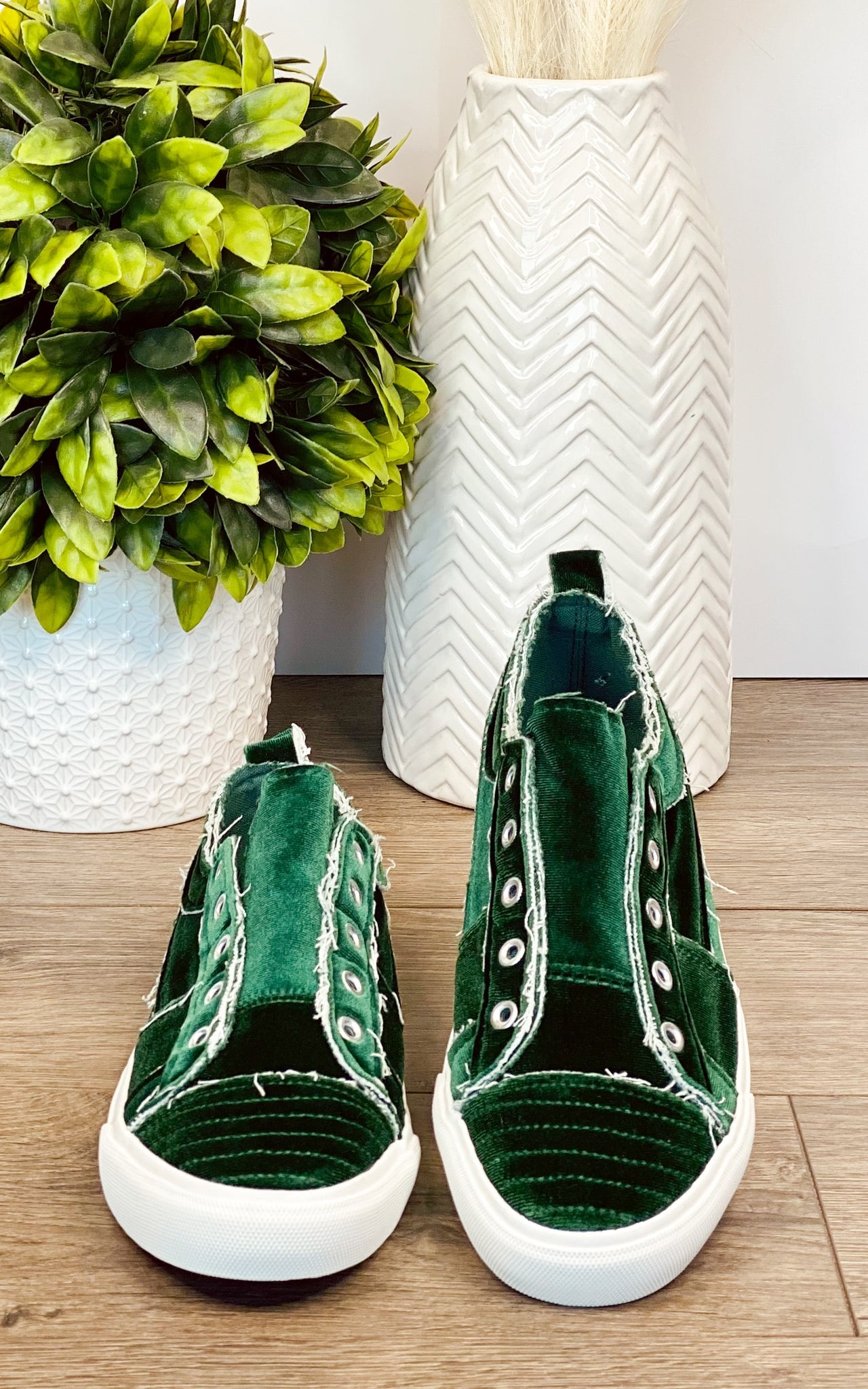 Corkys Babalu Sneaker in Green Velvet