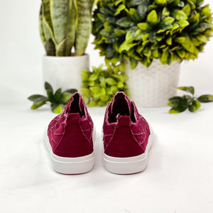 Corkys Babalu in Maroon