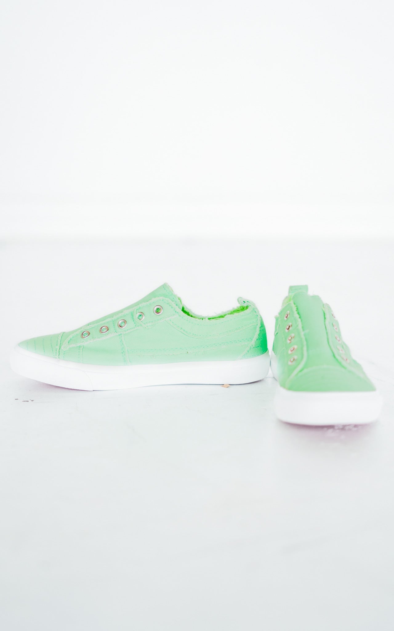 Corkys Babalu Sneaker in Mint