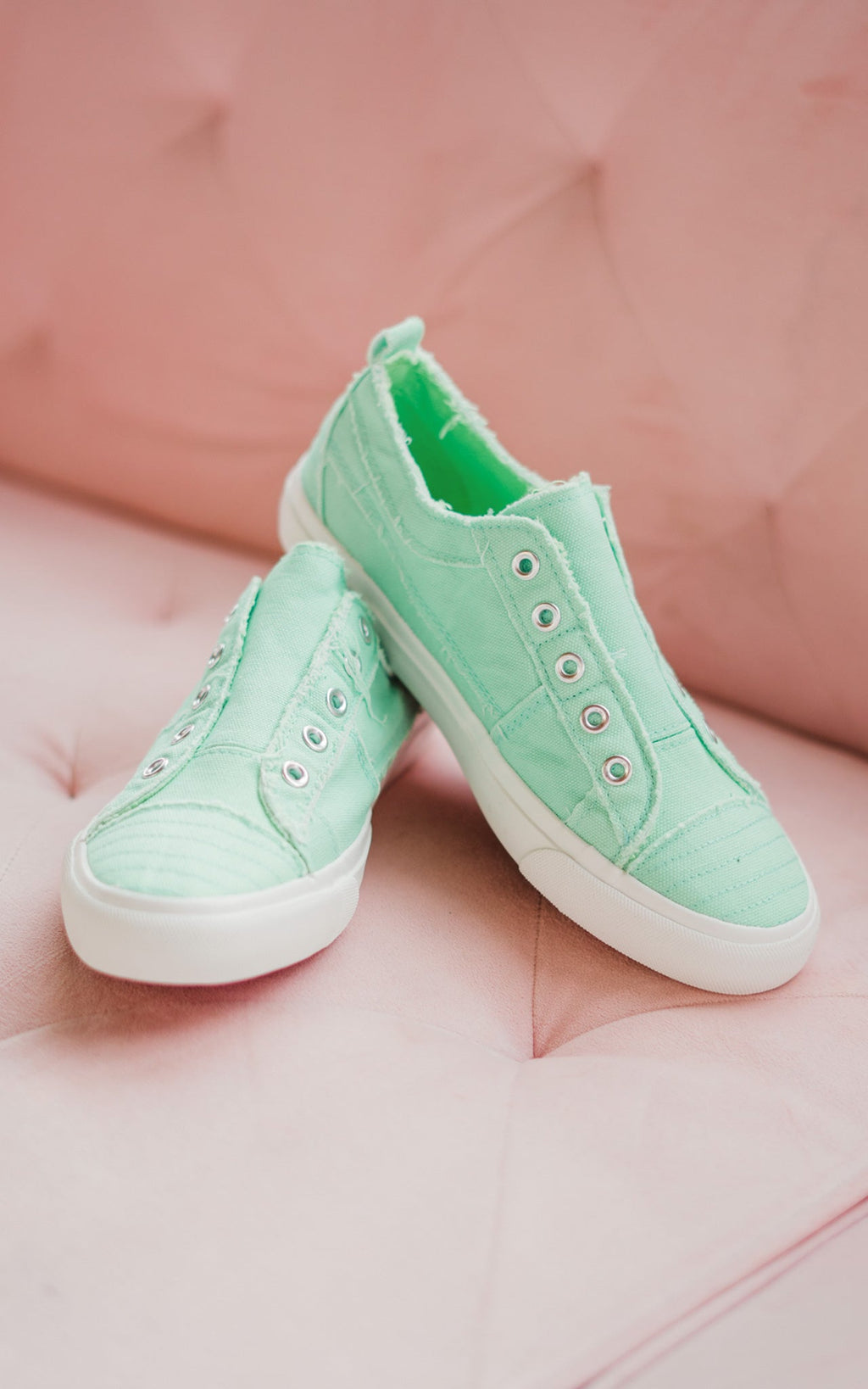 Corkys Babalu Sneaker in Mint