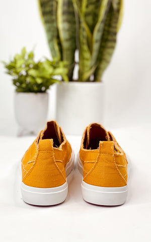 Corkys Babalu in Mustard