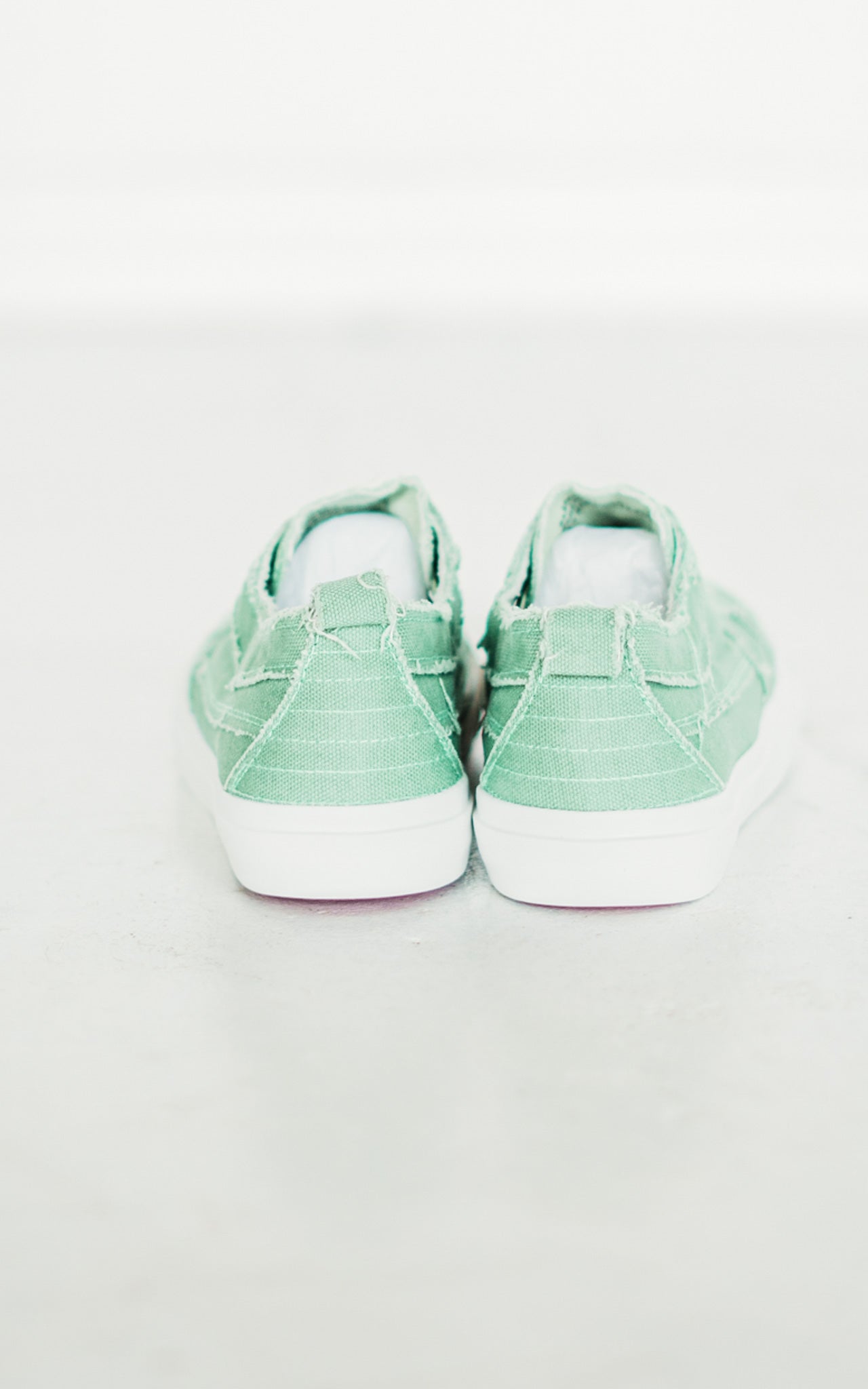 Corkys Babalu Sneaker in Sage