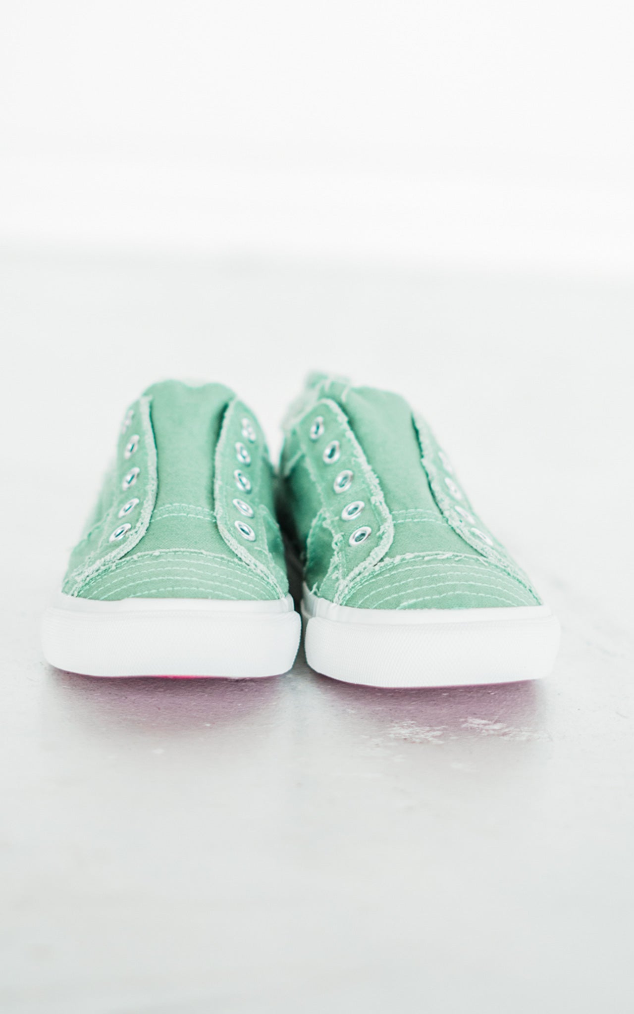 Corkys Babalu Sneaker in Sage