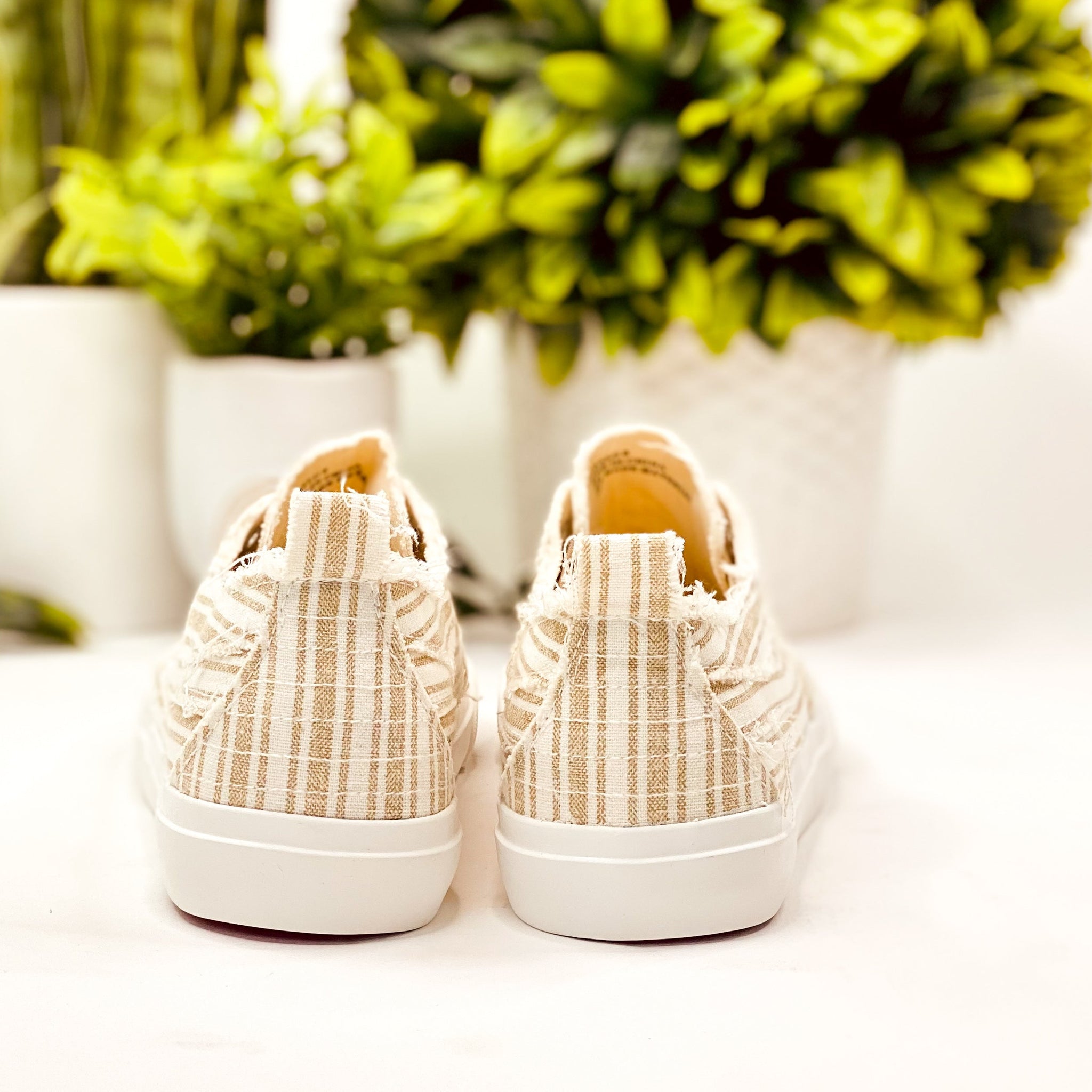 Corkys Babalu Sneaker in Tan Stripe