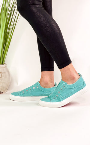 Corkys Babalu Sneaker in Aqua