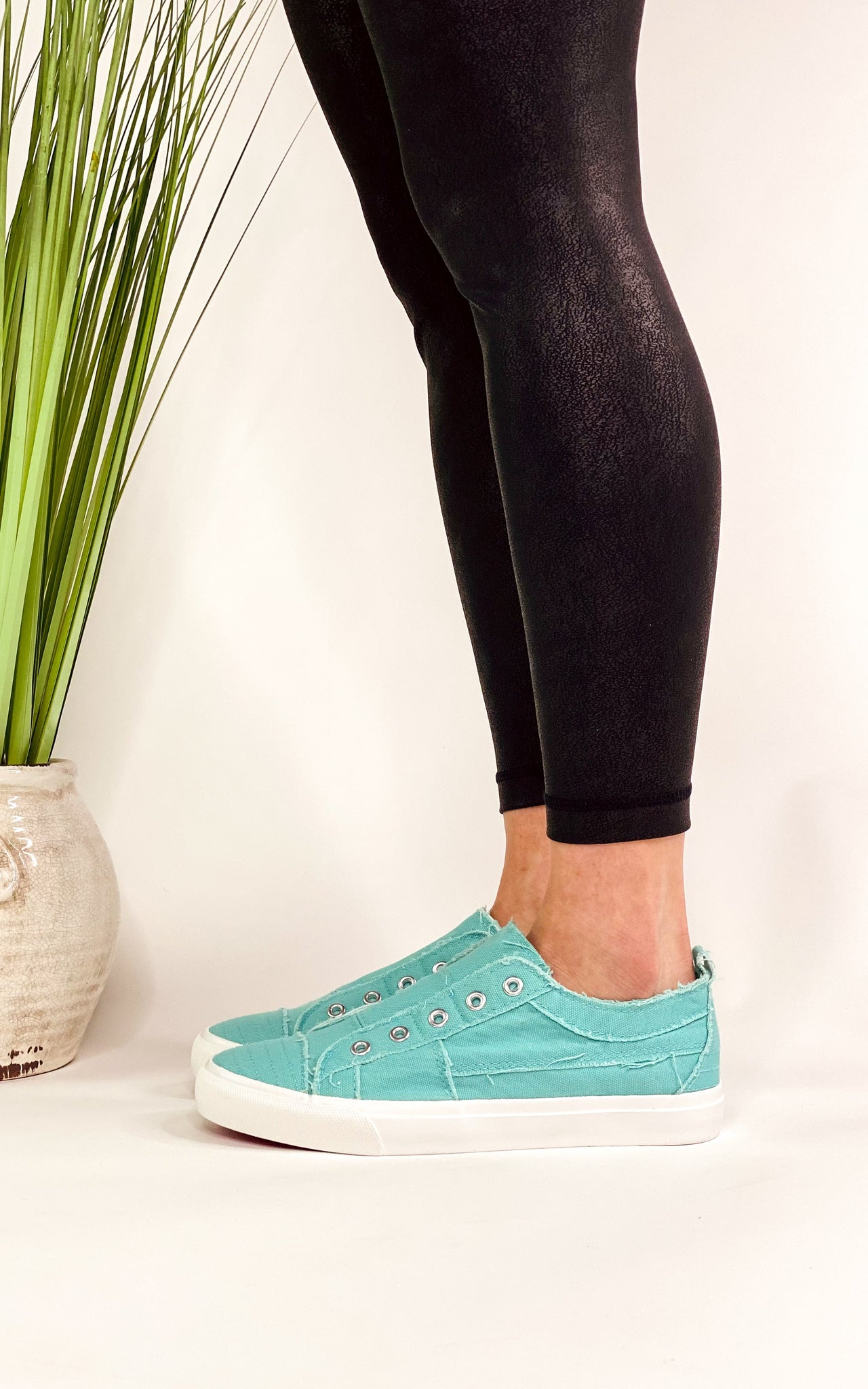 Corkys Babalu Sneaker in Aqua