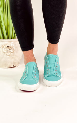 Corkys Babalu Sneaker in Aqua