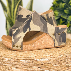 Very G Besito Wedge in Camo