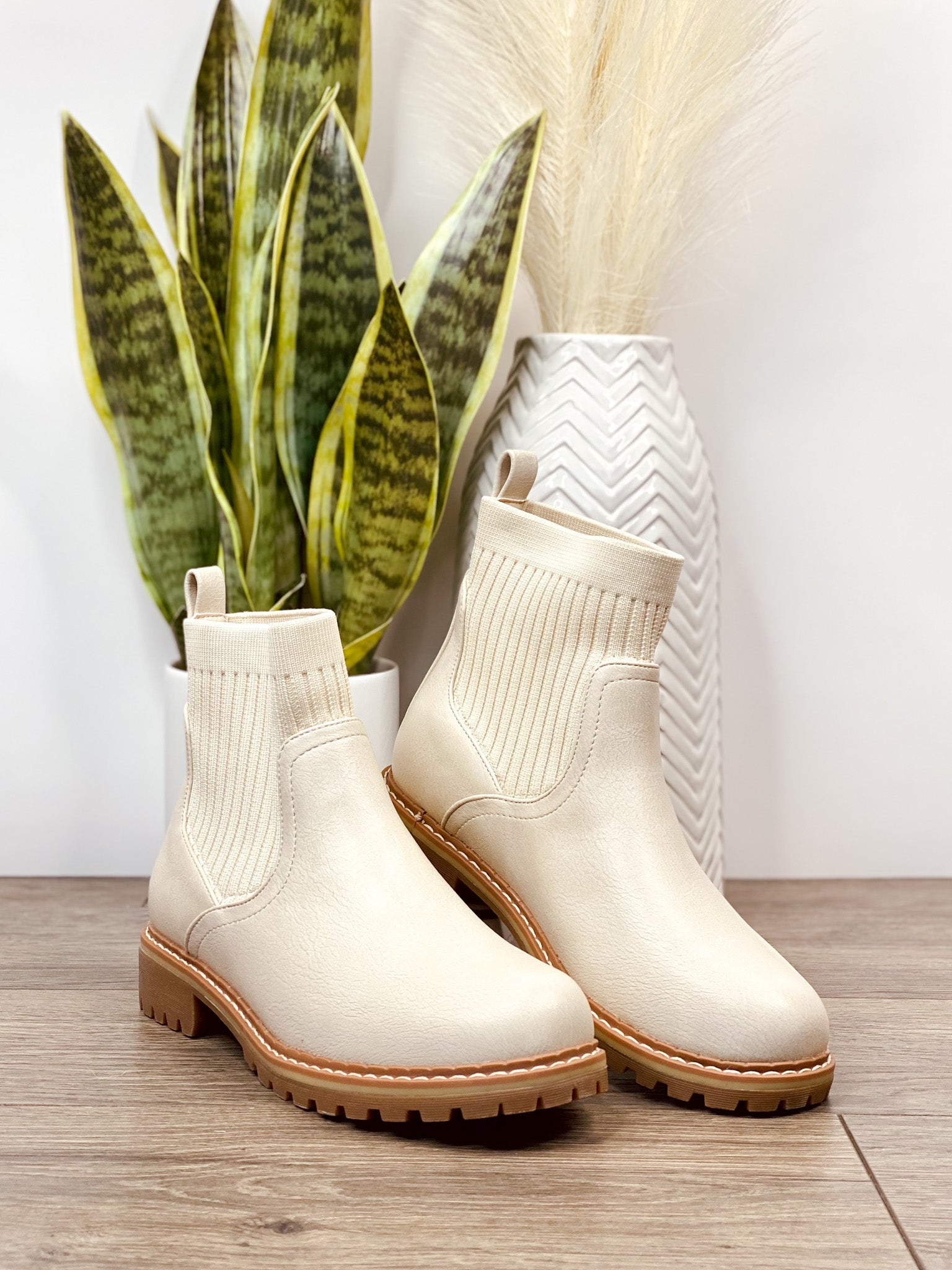 Corkys Cabin Fever Bootie in Cream