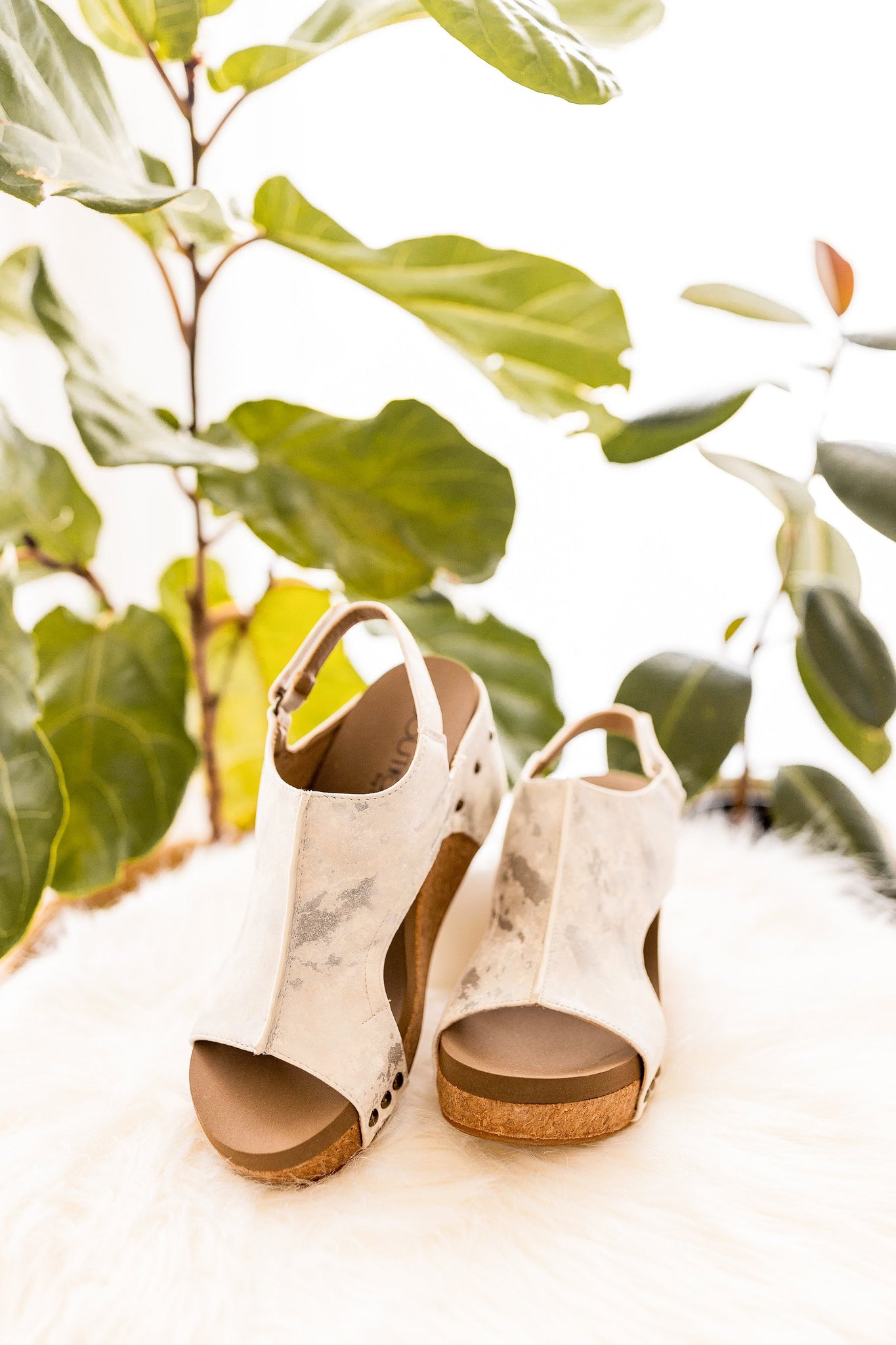 Corkys Carley Wedge in White Metallic