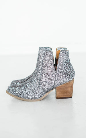 Not Rated Fiera Booties in Pewter