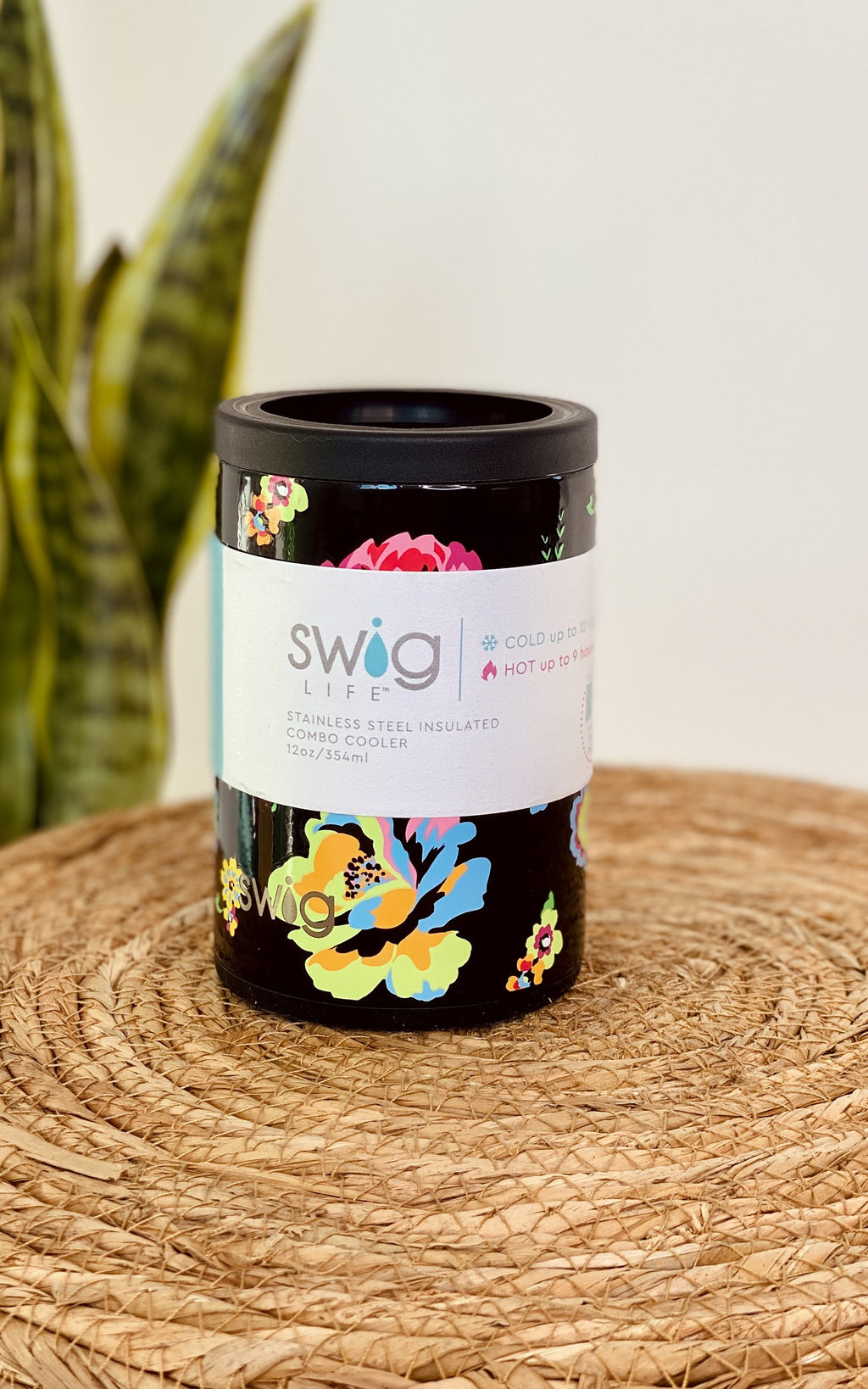 Fleur Noir Swig Can Cooler