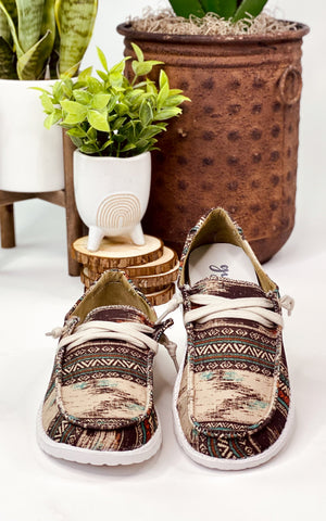 Gypsy Jazz Hip Sneaker in Tan