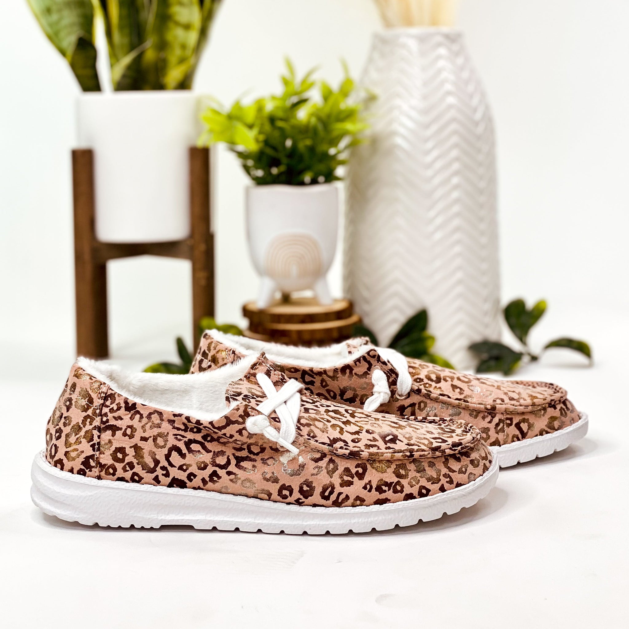 Gypsy Jazz Safari Sneaker in Blush