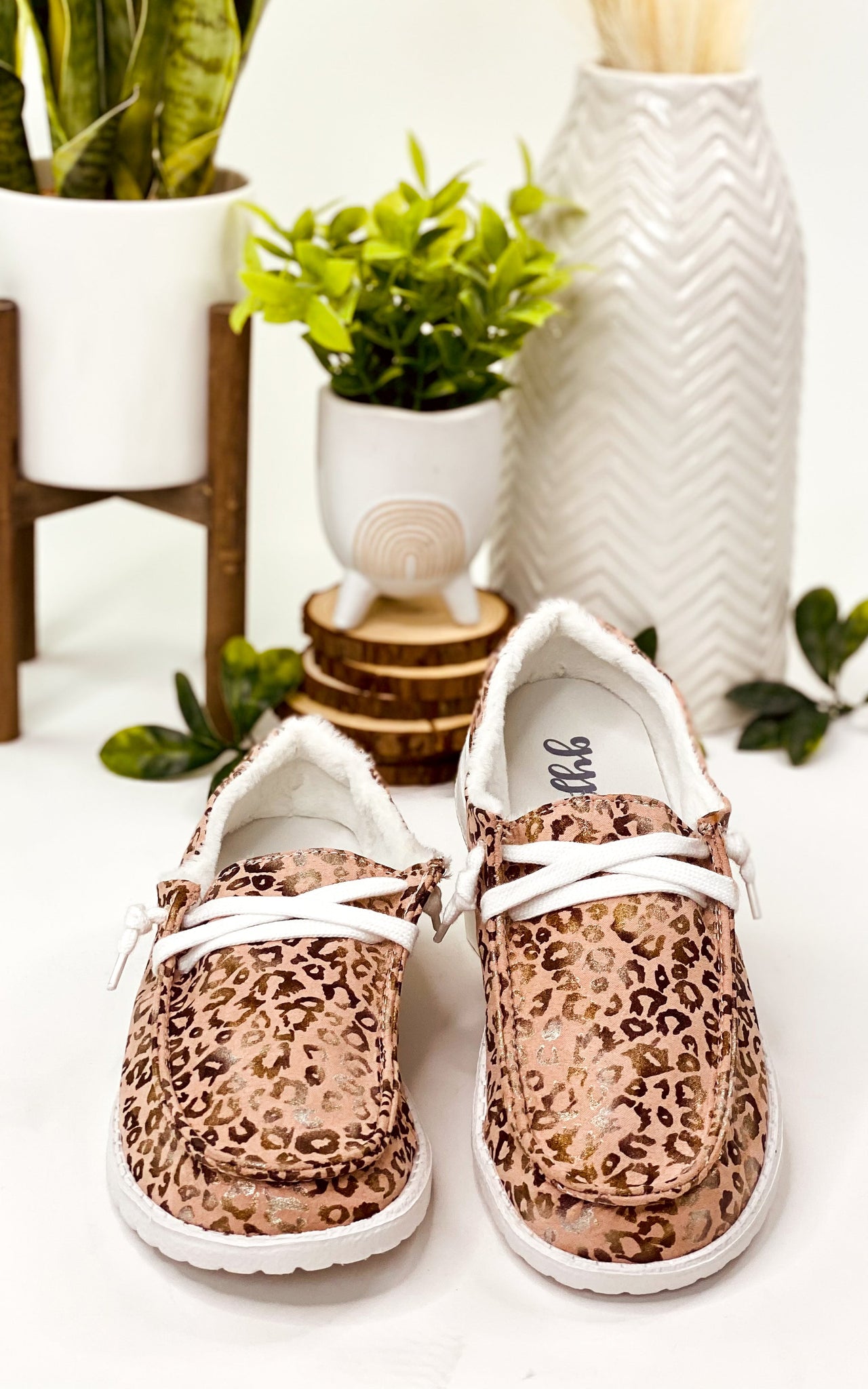 Gypsy Jazz Safari Sneaker in Blush