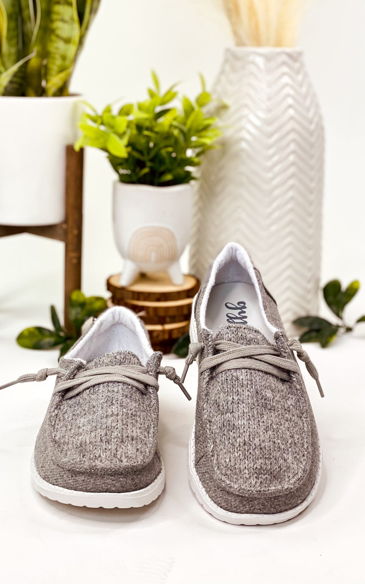 Gypsy Jazz Janice Sneaker in Grey