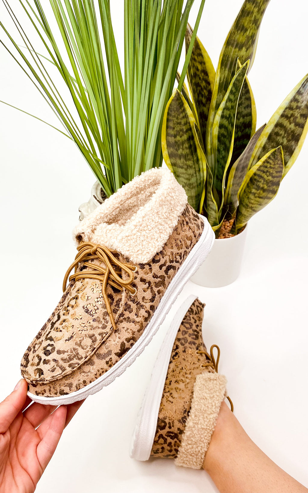 Gypsy Jazz Jazlyn Sneakers in Taupe Leopard