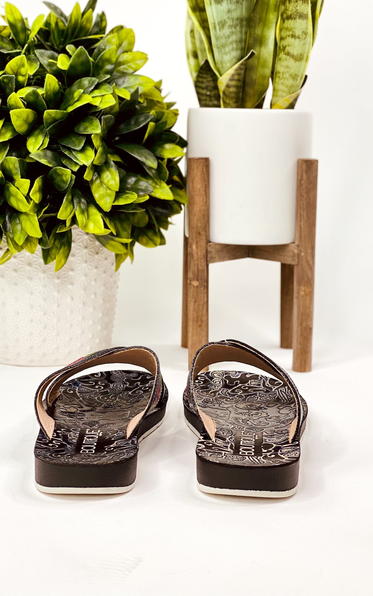 Corkys Jude Sandal in Black