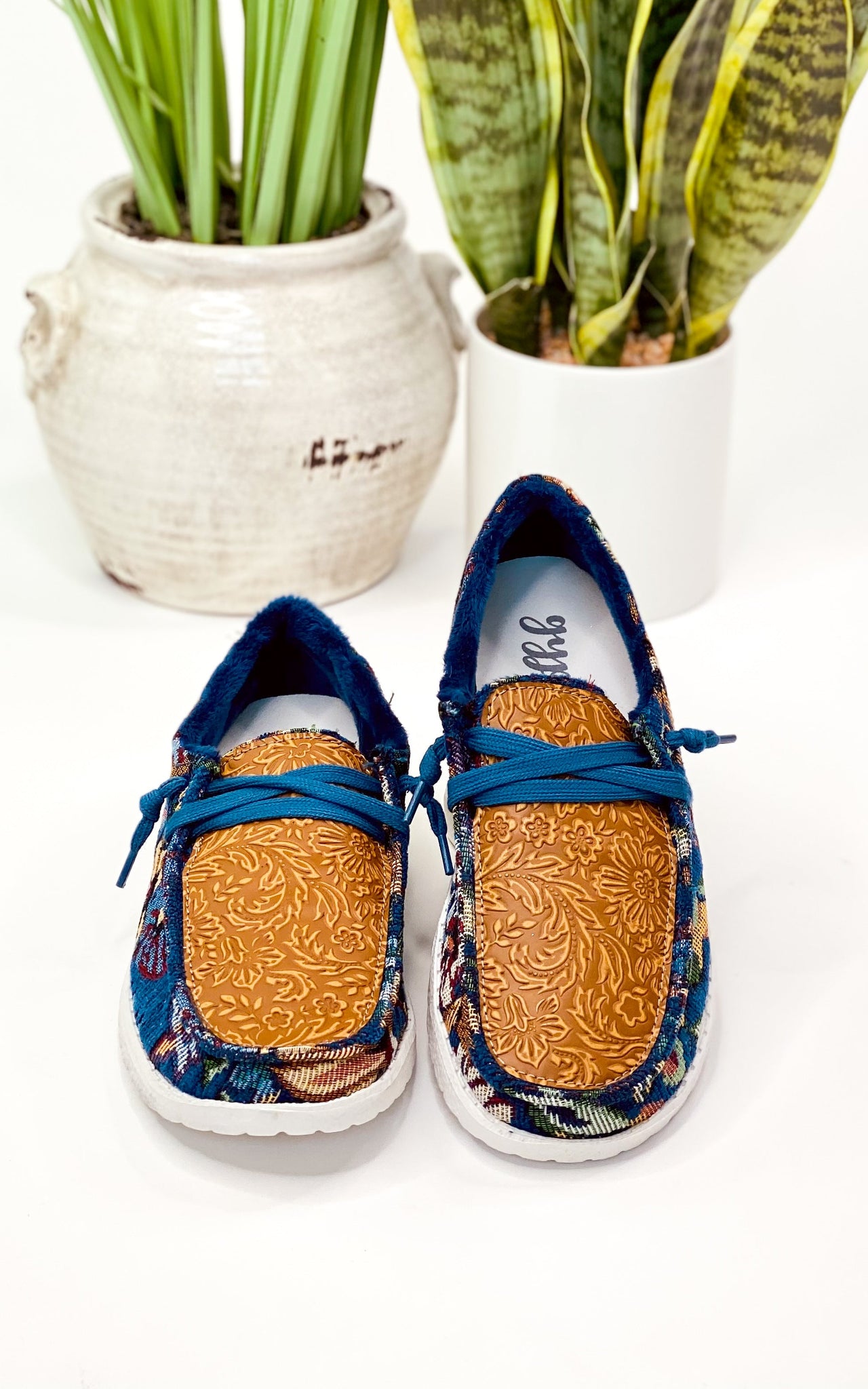 Gypsy Jazz Macy Sneakers in Blue