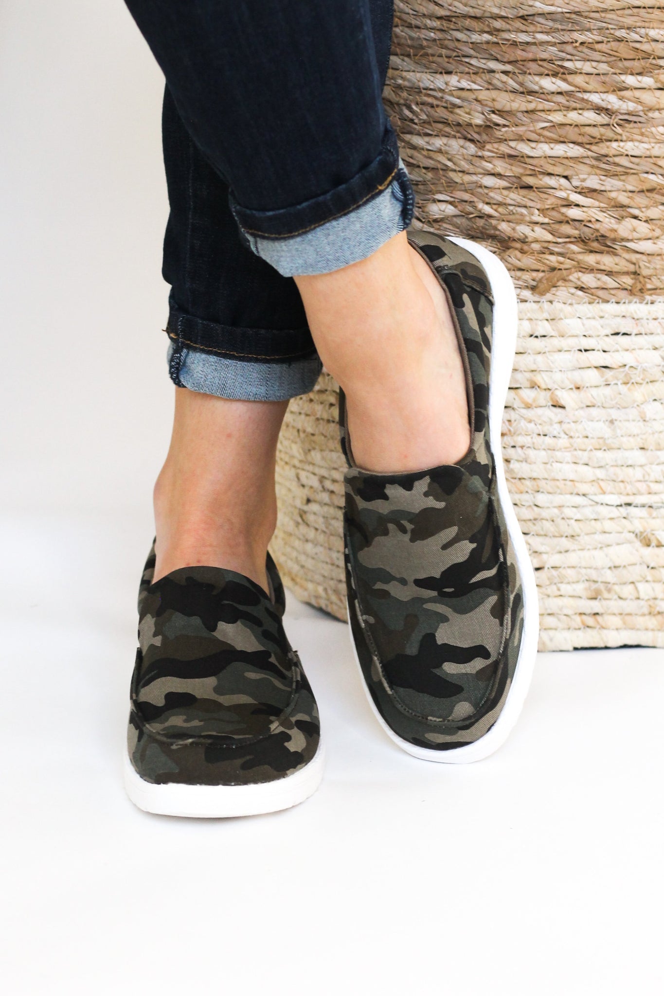 Not Rated Maya Sneakers in Camo