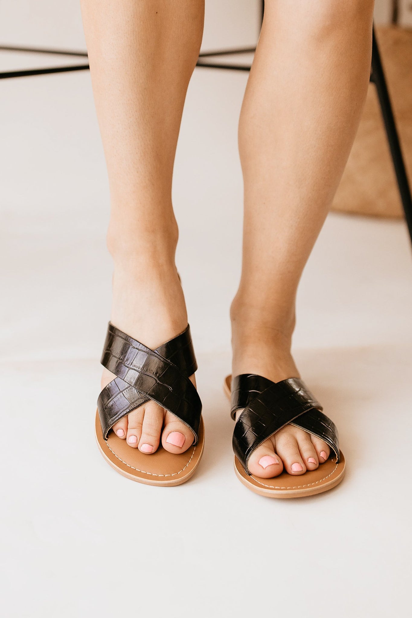 Matisse Pebble Sandal in Black Croc