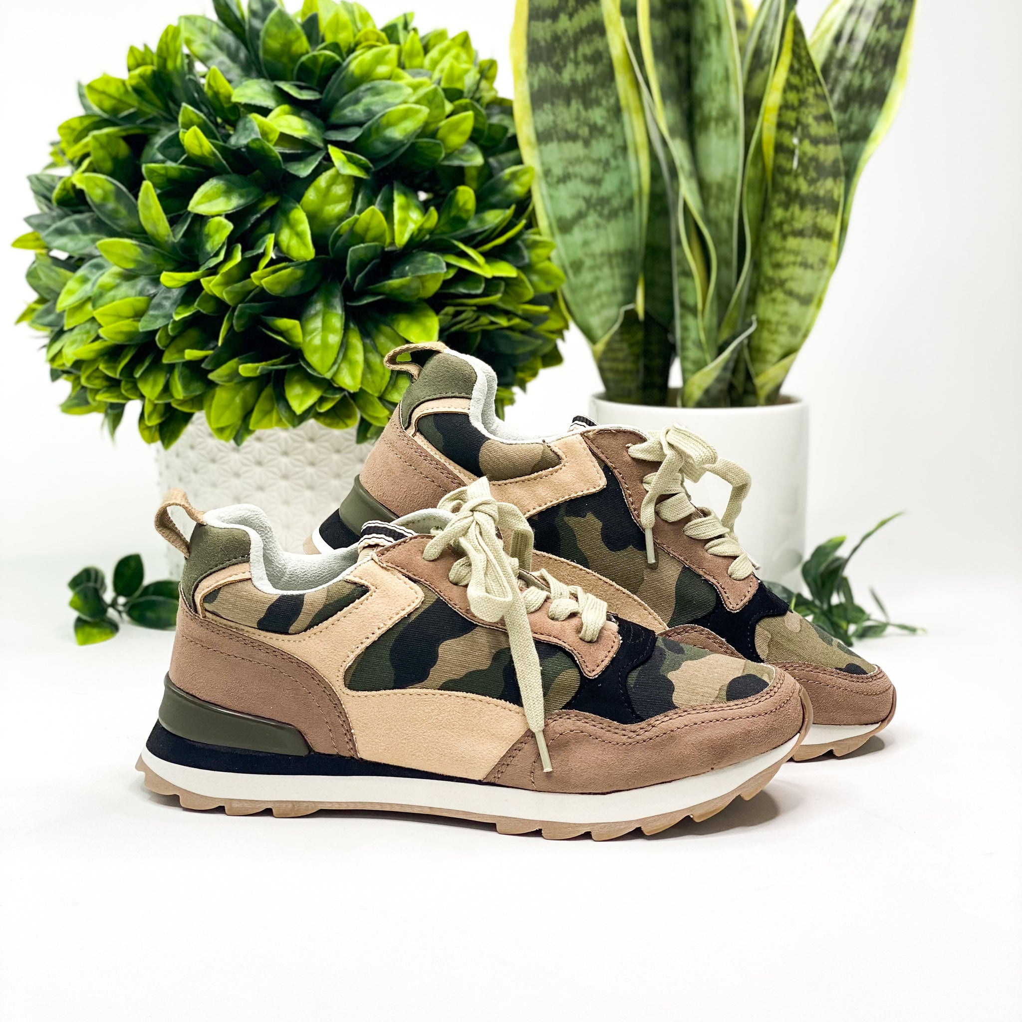 Shu Shop Pessy Sneaker in Camo