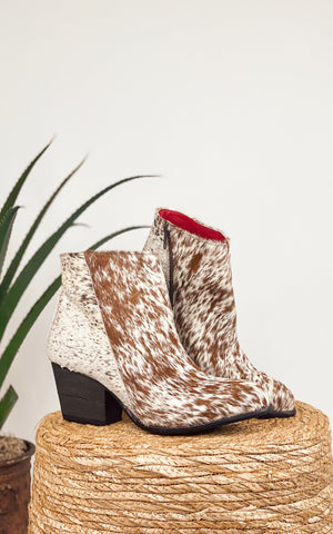 Alcala Richard Hide Booties in Tan