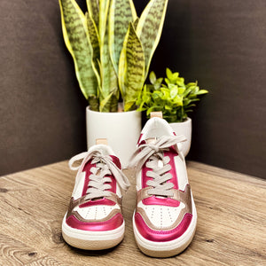 Shu Shop Romi Sneaker in Fuschia