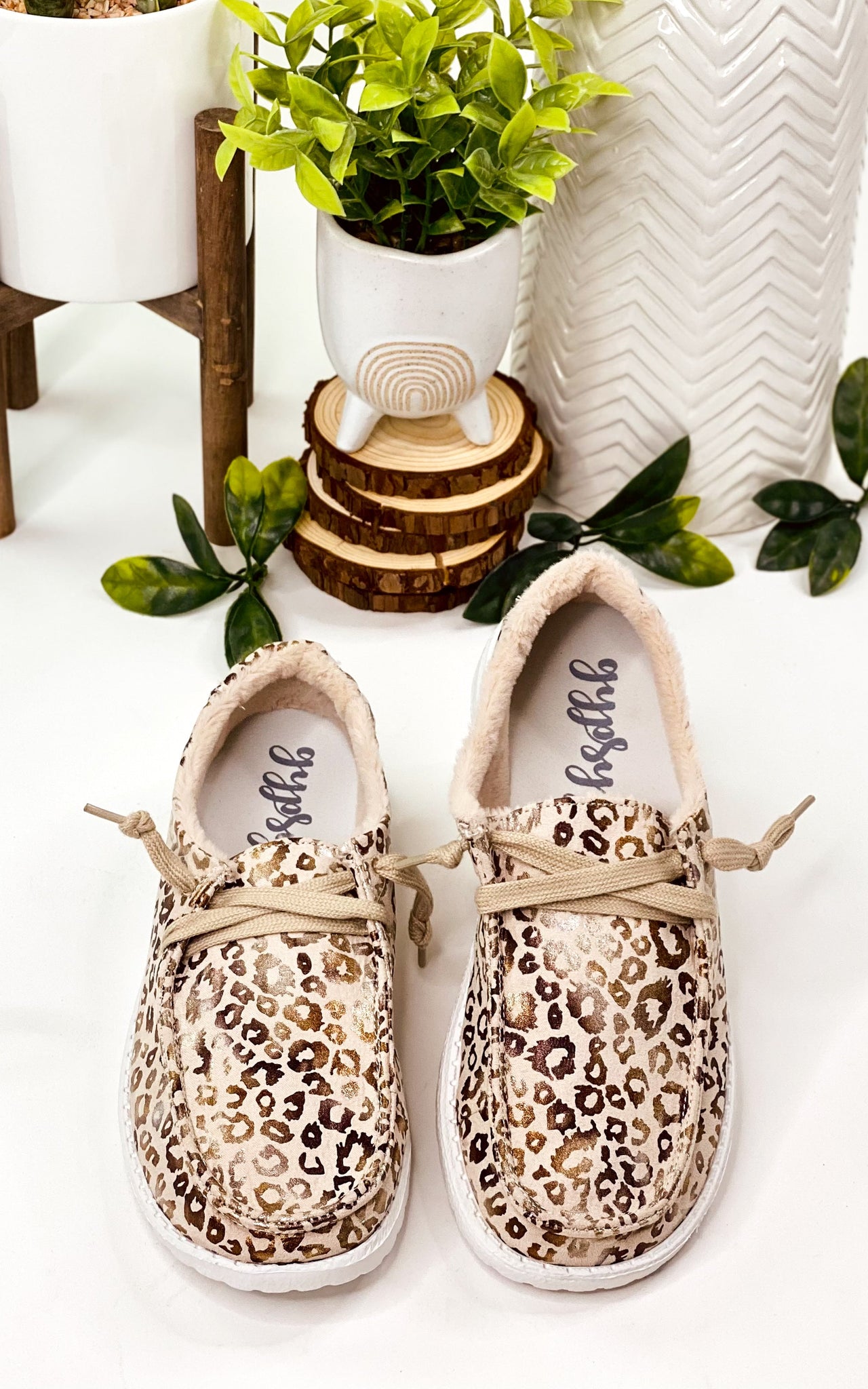 Gypsy Jazz Safari Sneaker in Cream