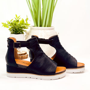 Corkys Sugar City Wedge in Black