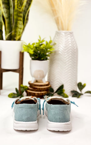 Gypsy Jazz Mooma Sneaker in Turquoise