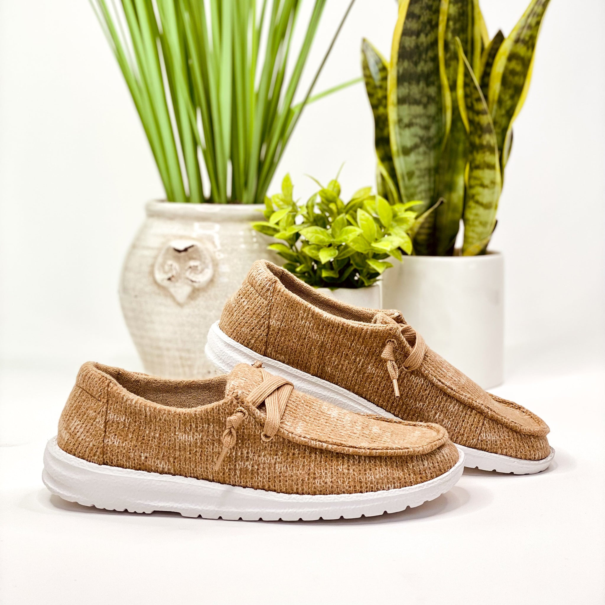 Gypsy Jazz Thermal Sneaker in Beige